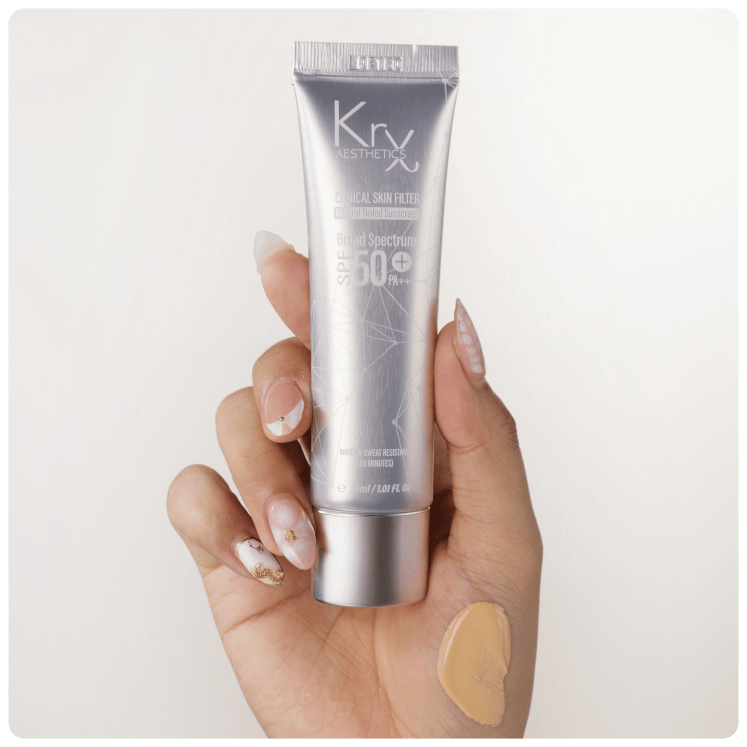 Clinical Skin Filler Tinted Sunscreen (Light-Medium) - Cosmétique professionnelle KRX Aesthetics Suisse