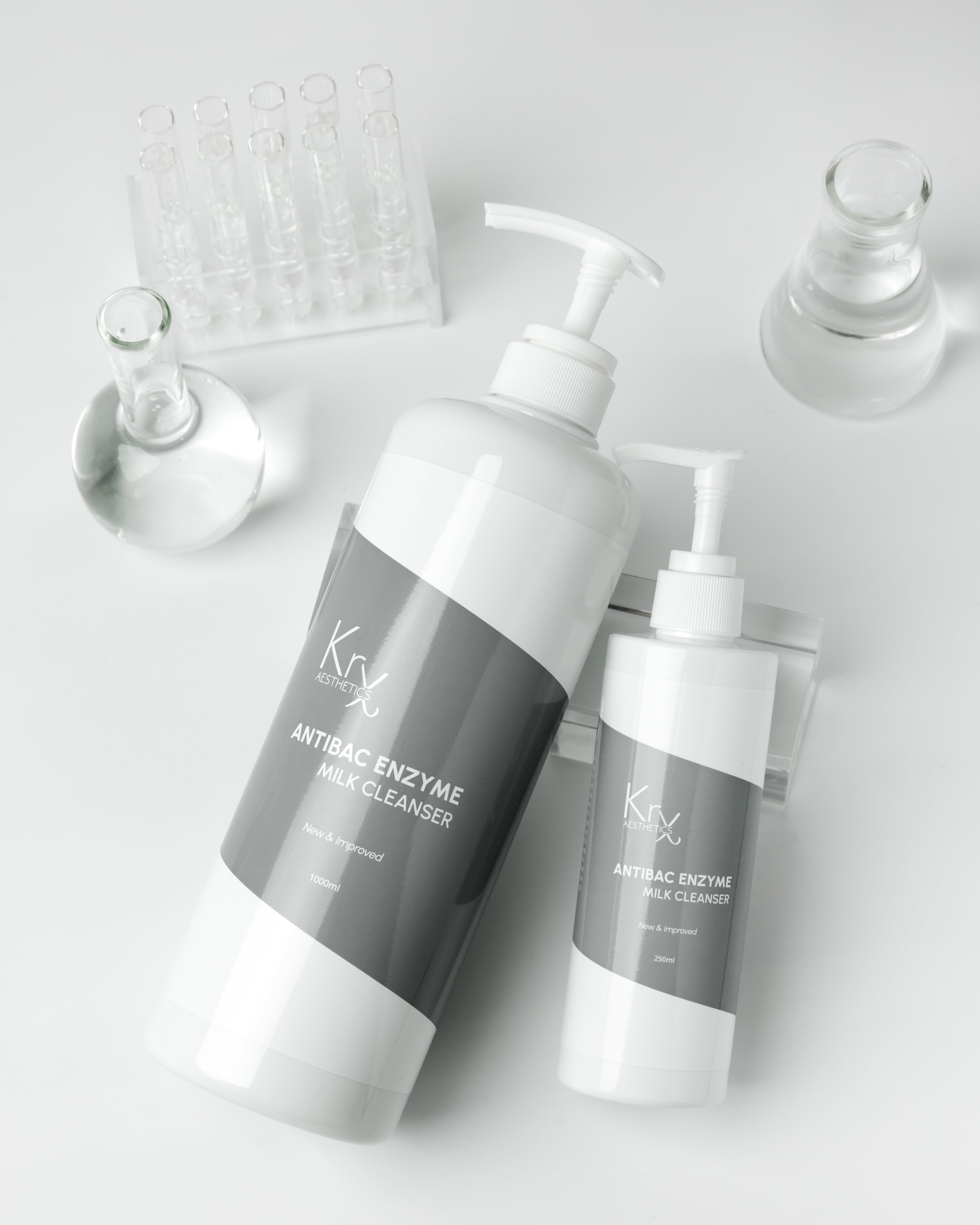 Lait Démaquillant Nettoyant Enzymatique & Antibactérien - 1000 ml - Cosmétique professionnelle KRX Aesthetics Suisse